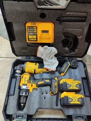 Cordless drill and tool set in a carry case