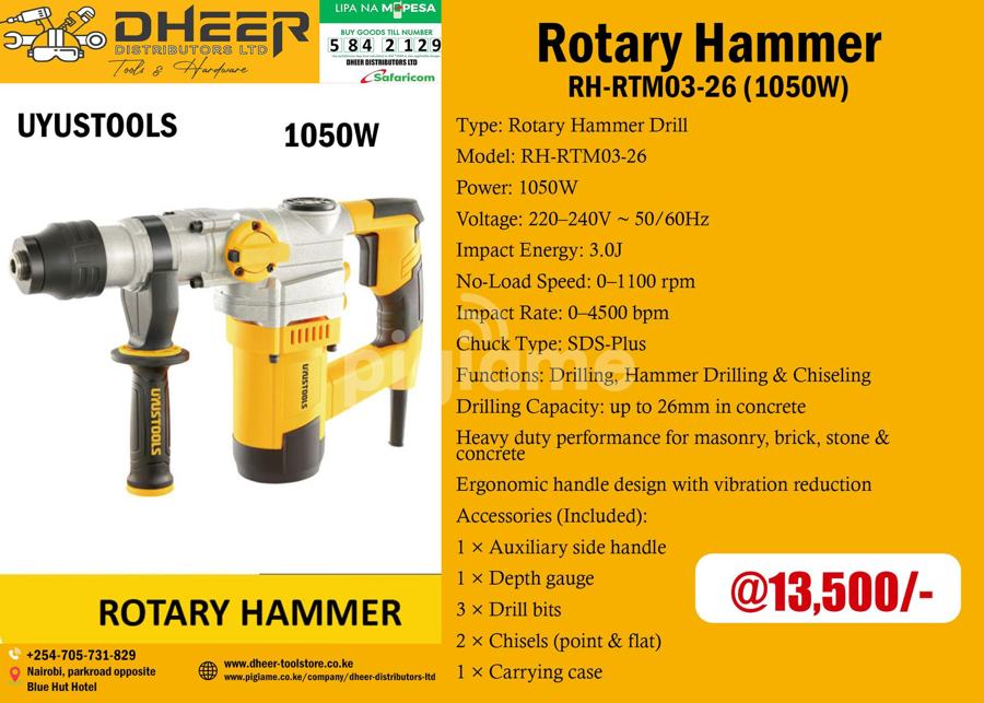 Maktec MT870 SDS-plus rotary hammer drill